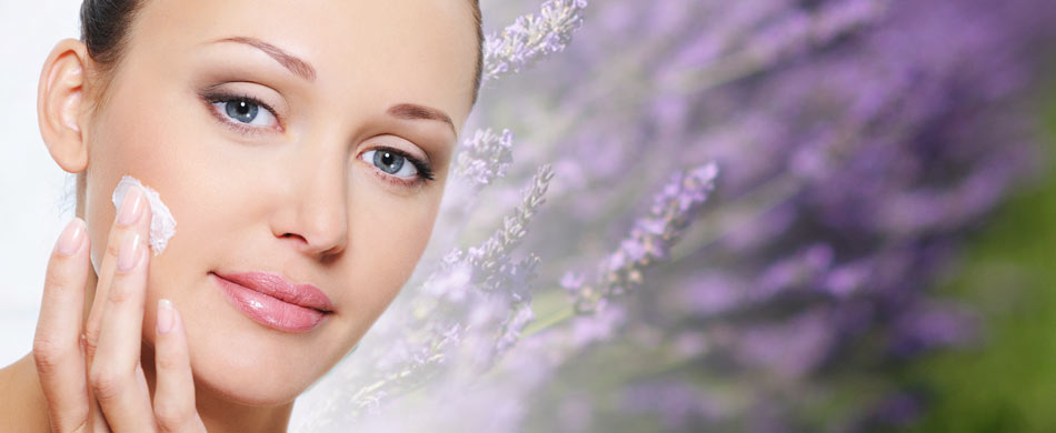 Use the natural skin care products rather than using the chemical products