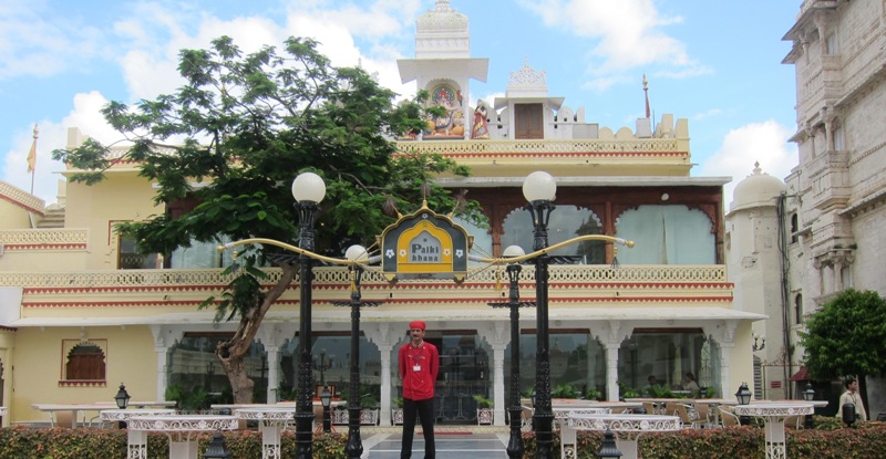 Restaurants in Udaipur with a View to Die for