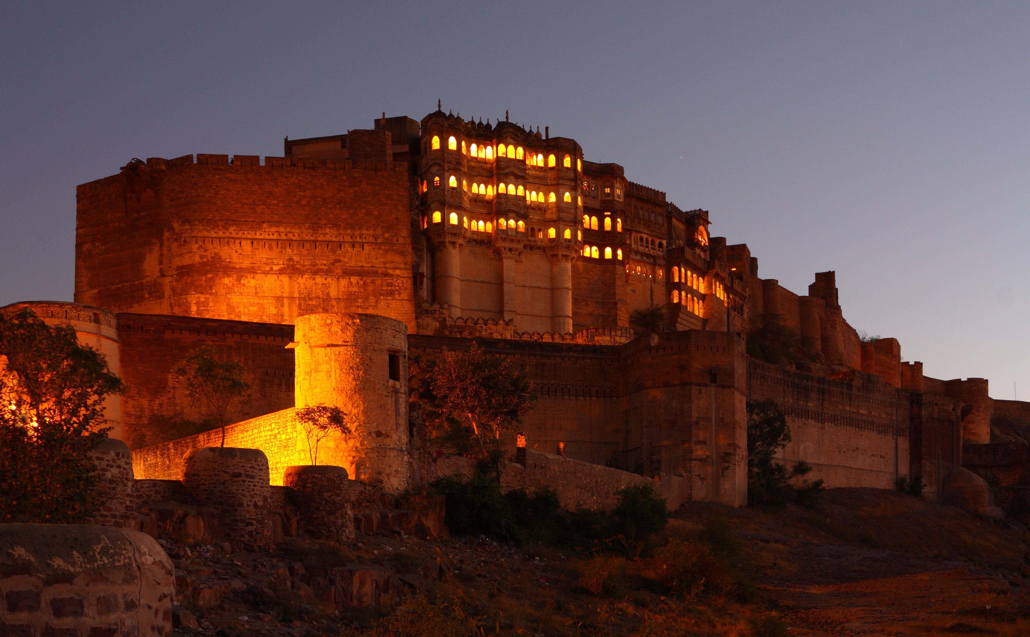 Explore the royal charm of Jodhpur to the fullest!