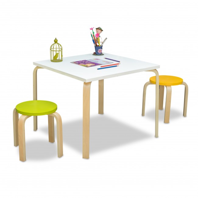 A guide for buying table and chair sets for your little one