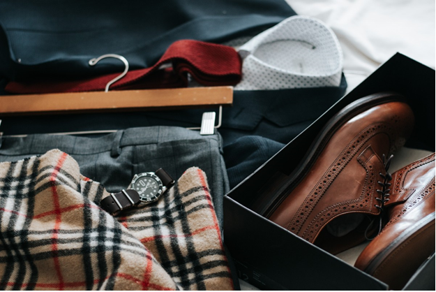 Five essential men’s clothing accessories