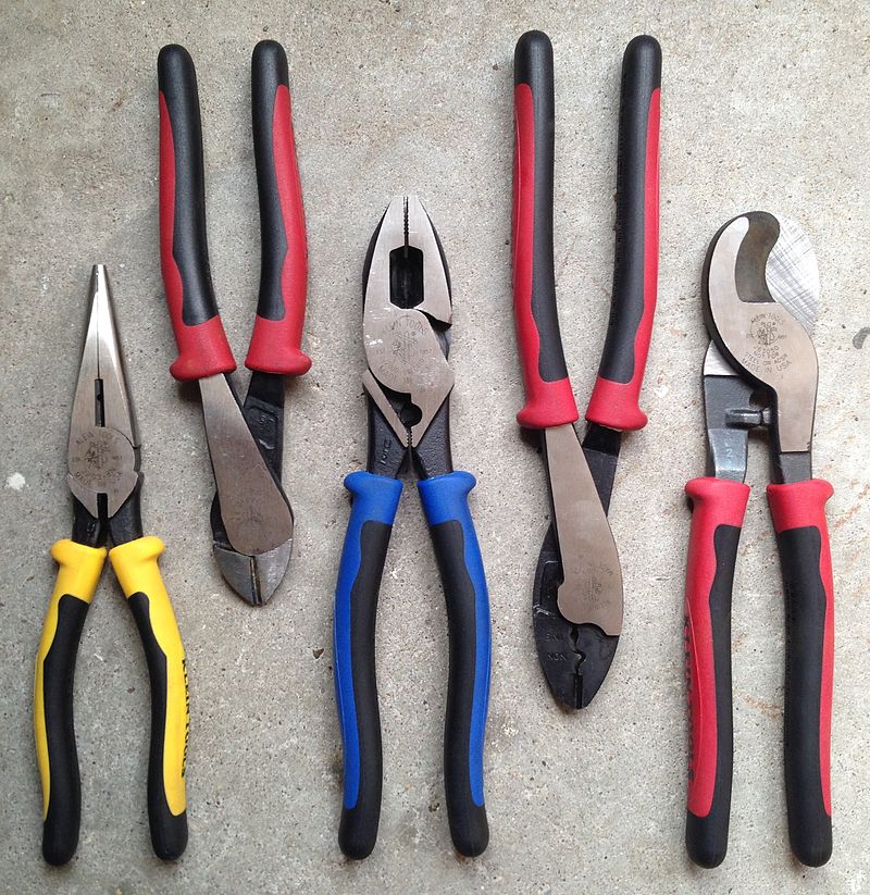 Pliers – the single tool for plenty of uses