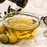 Is Hemp Oil Right Option For Cancer Treatment? Here’s A Guide To Help You Decide