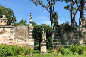 French garden antiques