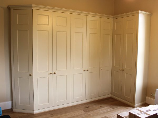 Four Things to Keep in Mind before You Choose a Wardrobe for Your Home