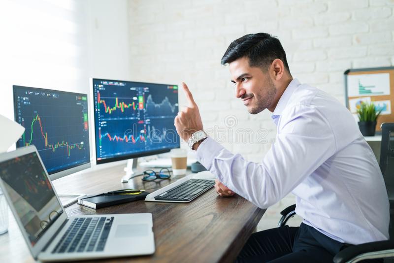 What is the role of a stockbroker?